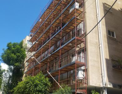 פתרונות פיגומים בטיחותיים – השכרת פיגום זקפים כולל שירותי התקנה - פיגומים וחבלים